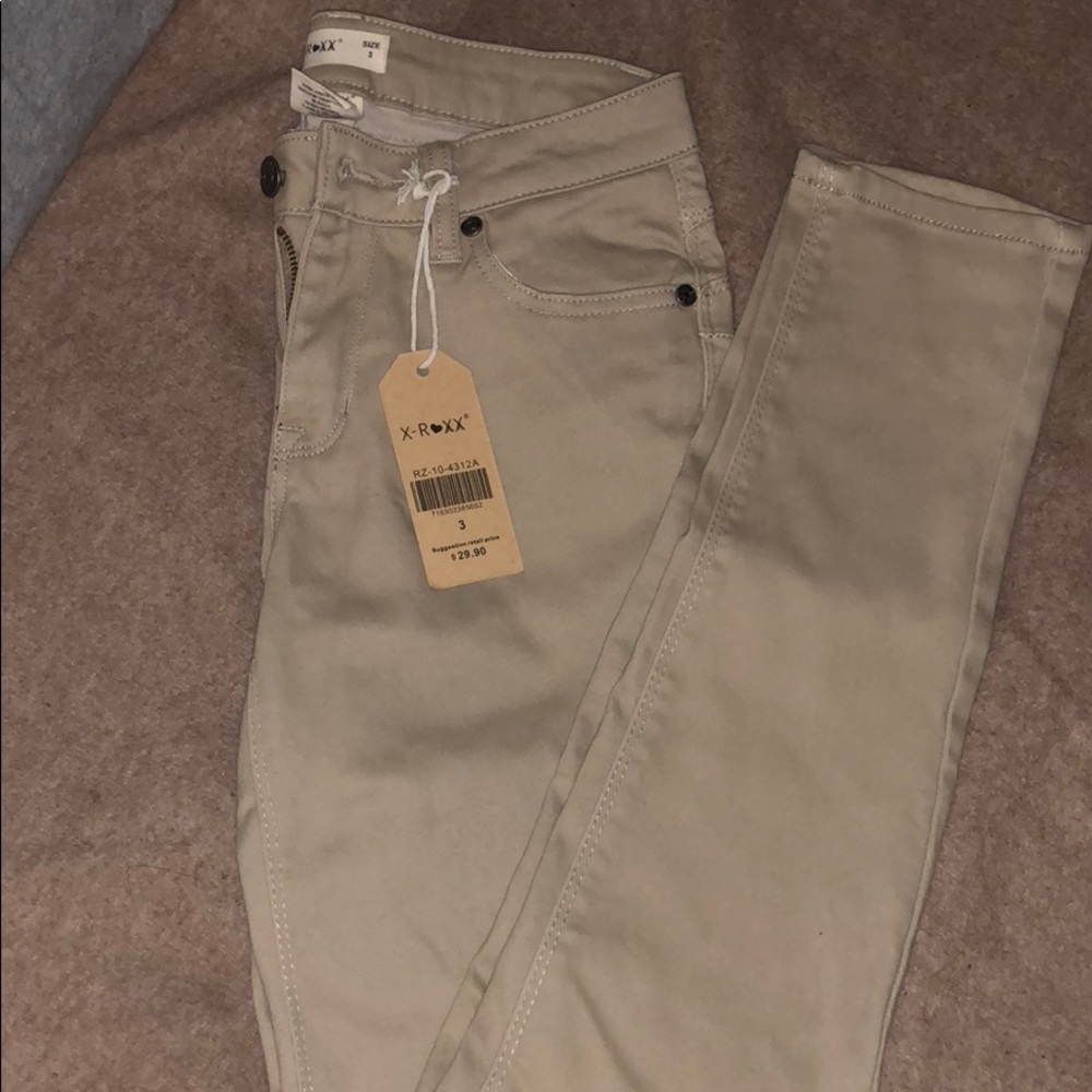 Khaki skinny pants